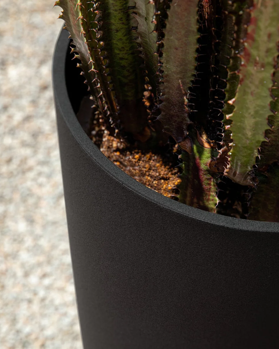 Mason Selena Planter | 28 inch