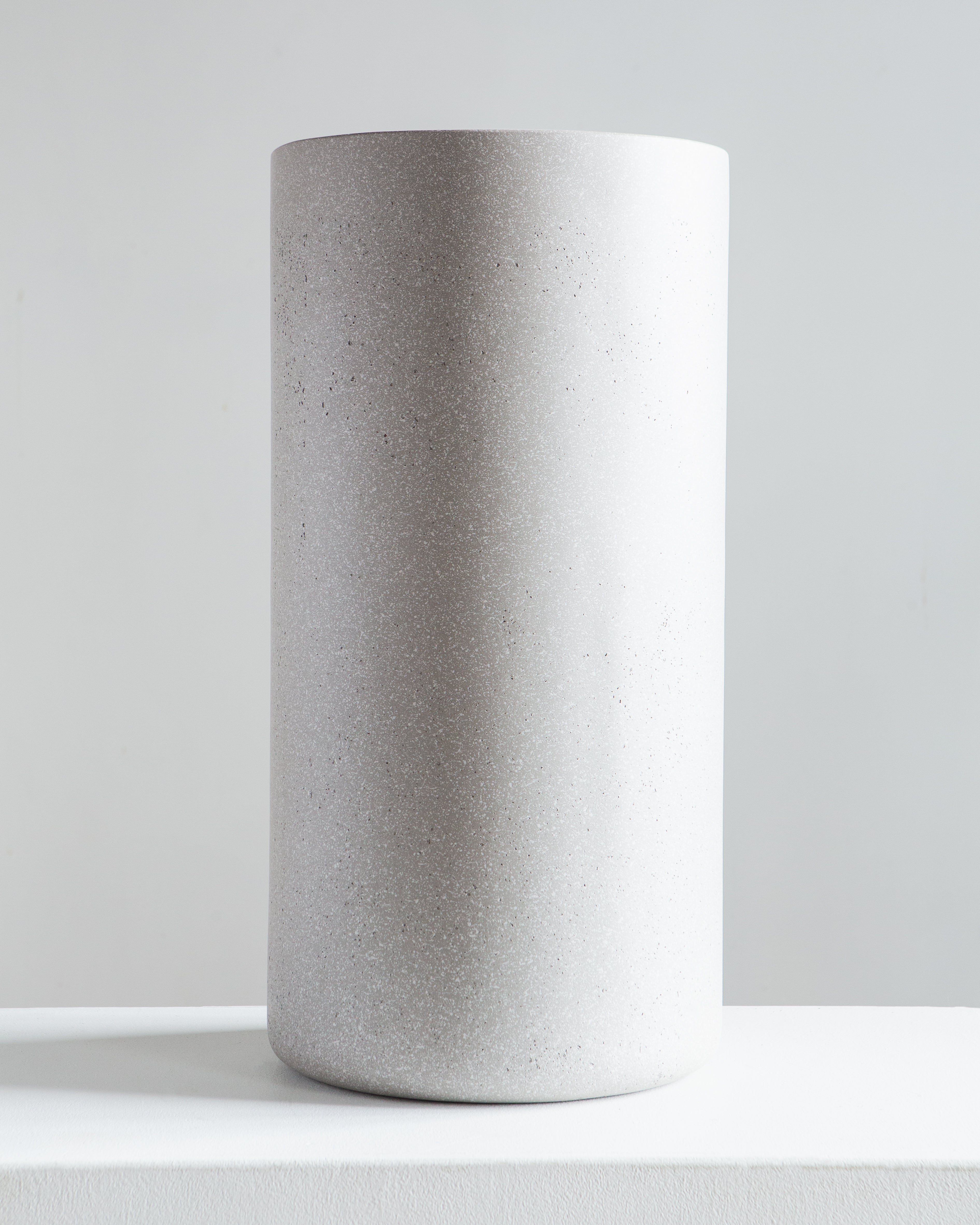 Cylindrico Tall Planter | 8-10 inch Nursery Pot