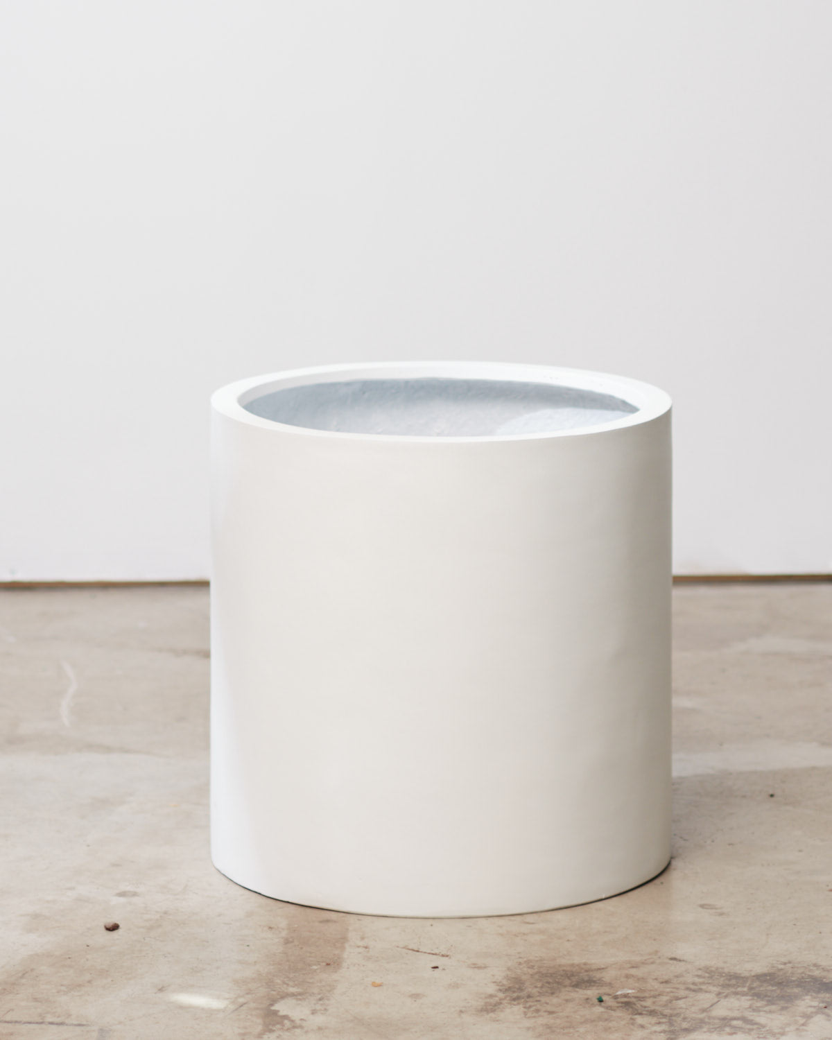 Essential Cylinder Planter | 14 inch Nursery Pot