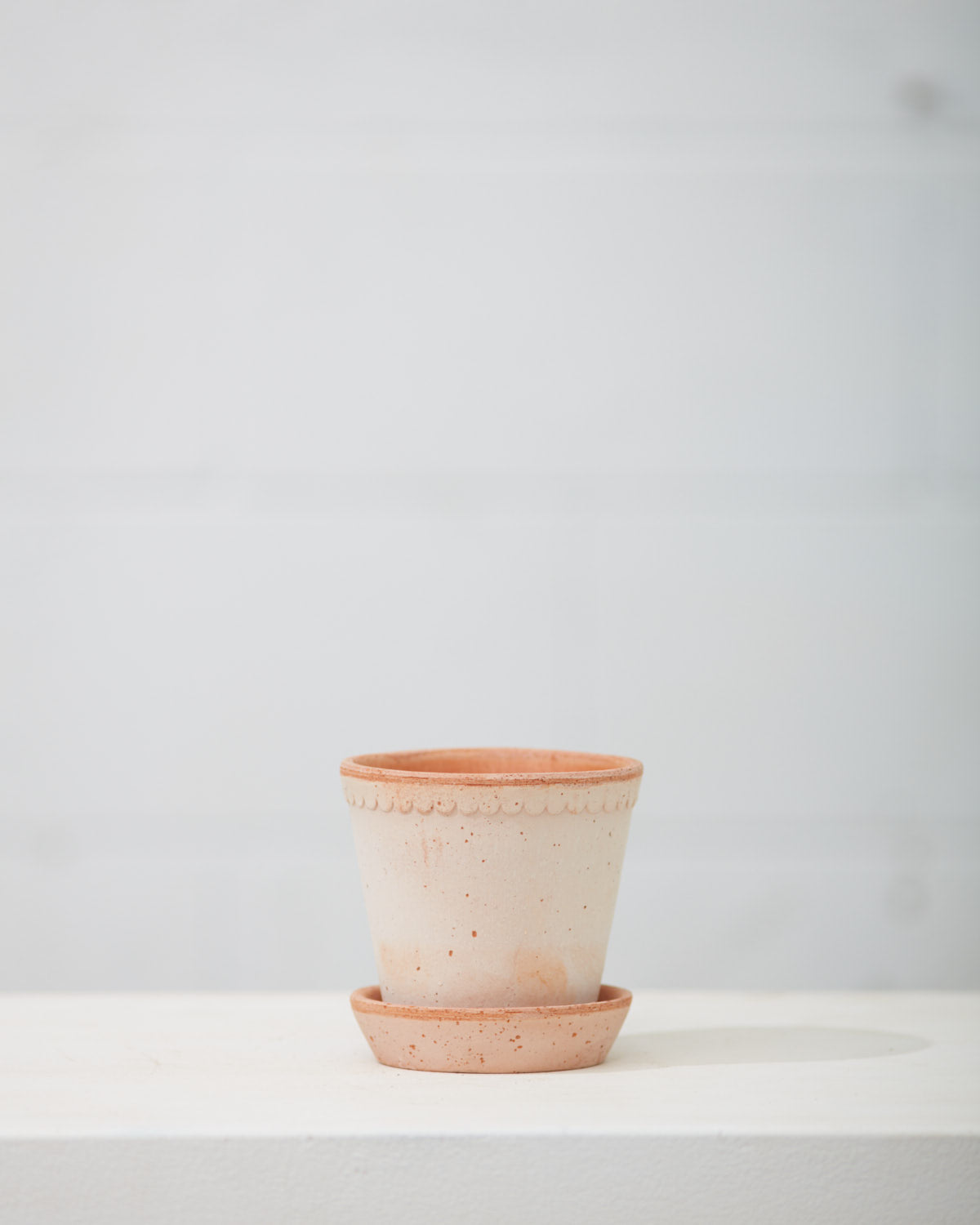 4.7 Inch BERGS POTTER 'HELENA' ANTIQUE ROSA