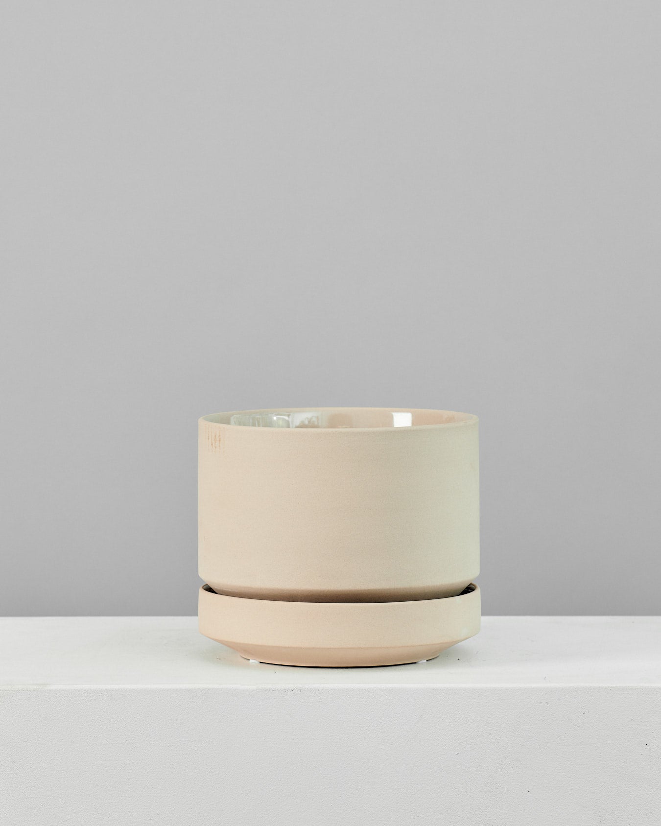 Round Two Ceramic Planter with Drainage and Tray | 10 inch Diameter