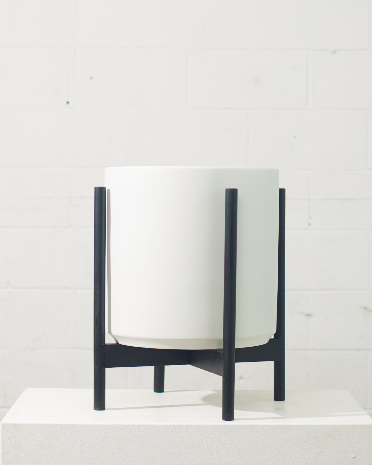 14 Inch REVIVAL CERAMICS WHITE CYLINDER WITH BLACK STAND - Large