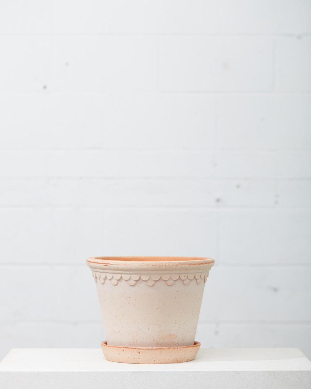 11.8 Inch BERGS POTTER 'COPENHAGEN' ANTIQUE ROSA