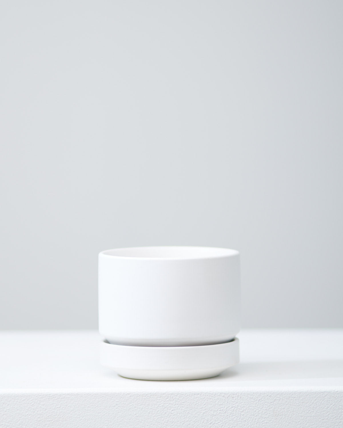 4 Inch REVIVAL CERAMICS ROUND TWO - WHITE - Small
