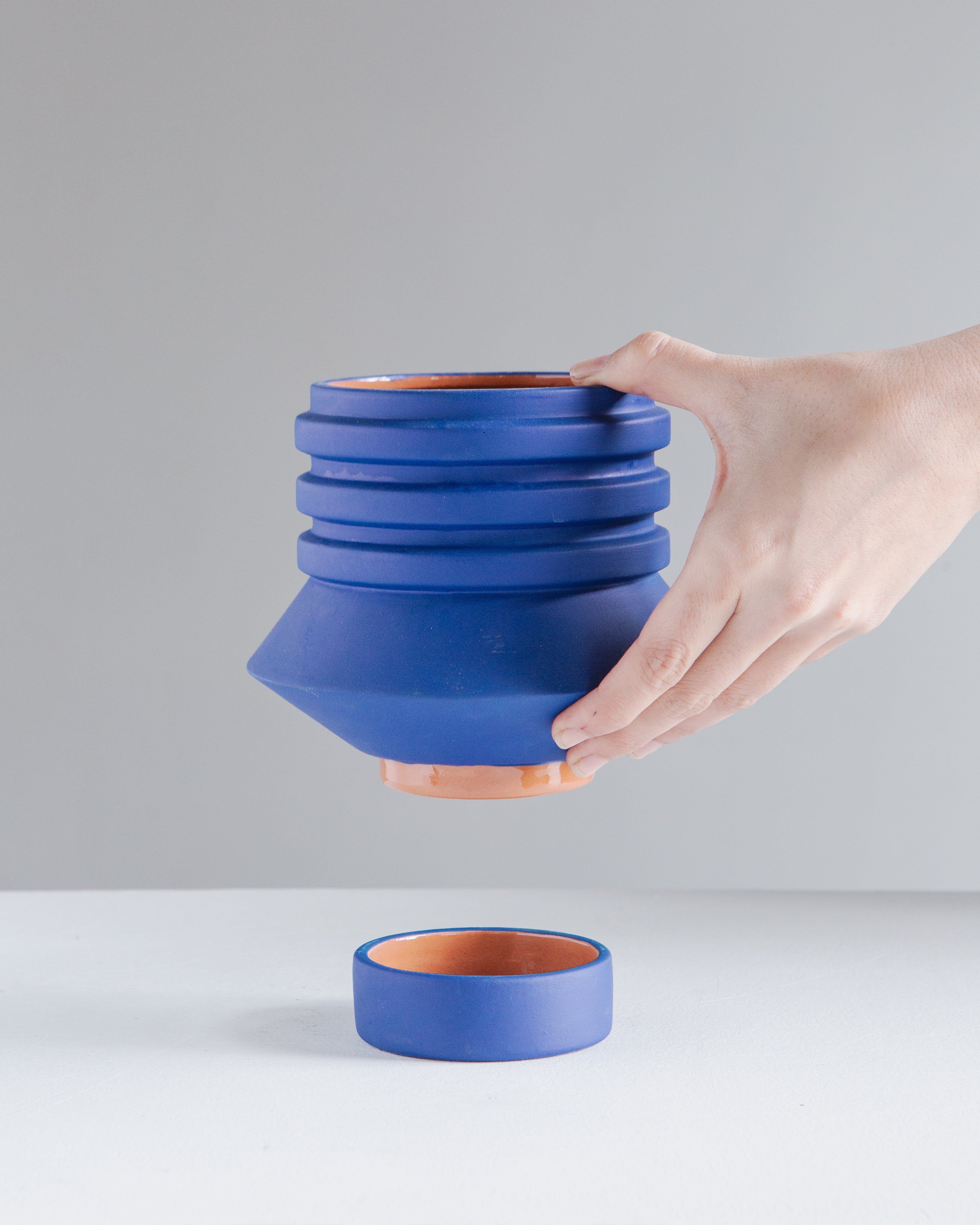 AREAWARE STRATA PLANTER BLUE 5.8 Inch