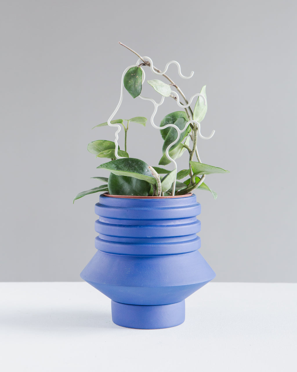 AREAWARE STRATA PLANTER BLUE 5.8 Inch