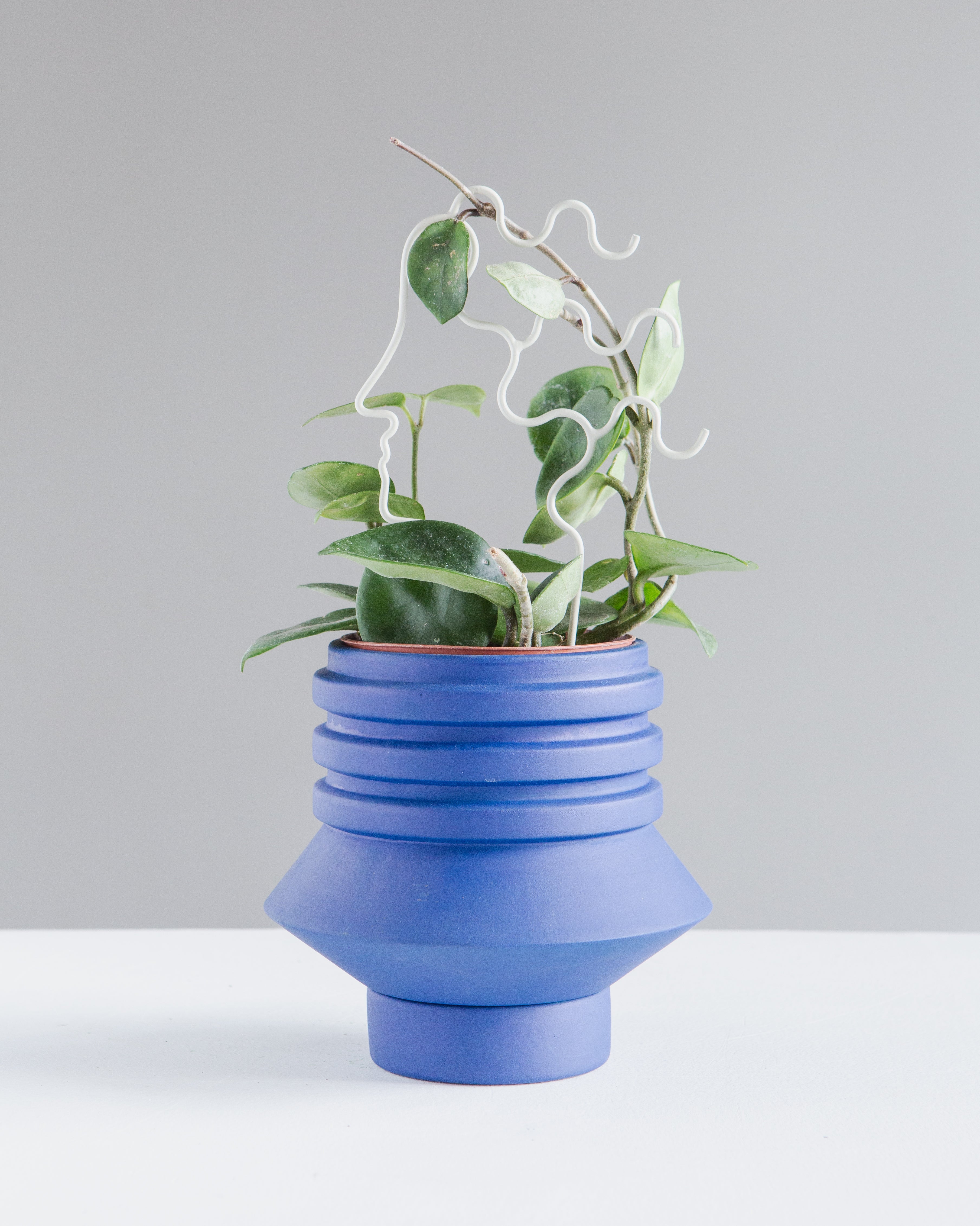 AREAWARE STRATA PLANTER BLUE 5.8 Inch