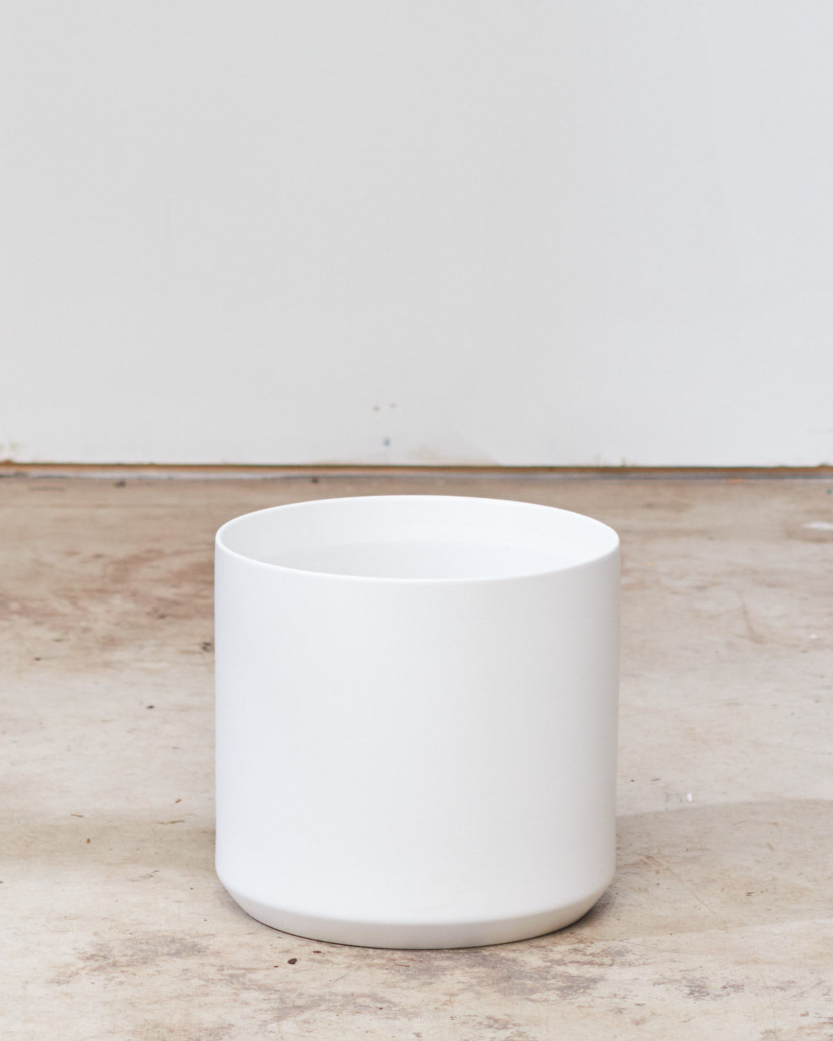 Kendall Ceramic Pot | 10 inch Nursery Pot