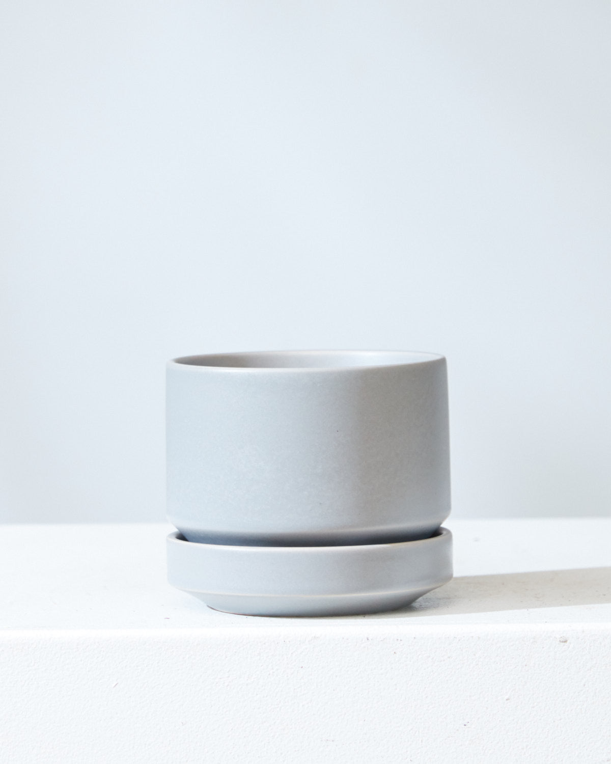 4 Inch REVIVAL CERAMICS ROUND TWO - GREY - Small