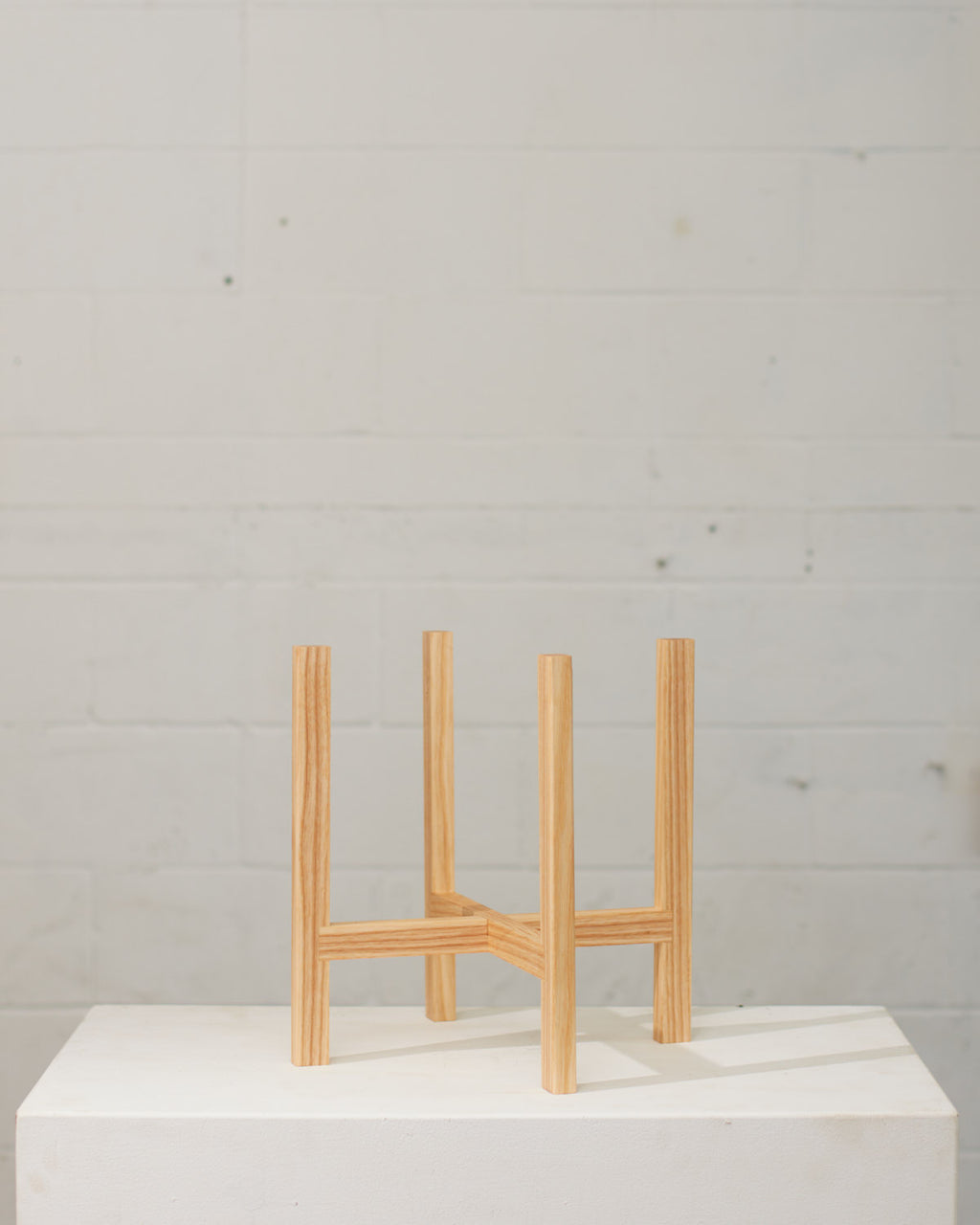 PARCEL STAND - ASH - Medium 12 Inch