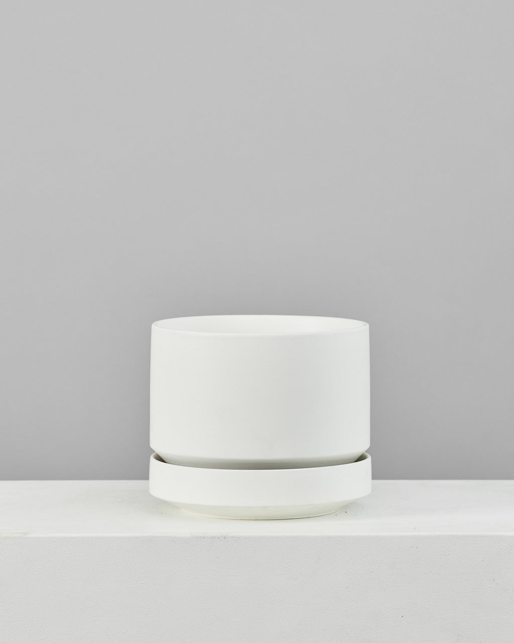 Round Two Ceramic Planter with Drainage and Tray | 10 inch Diameter