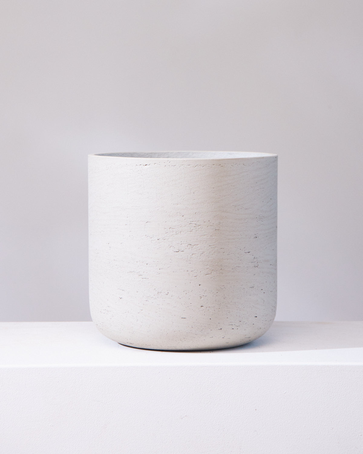 ABBOTT GREY PLANTER Medium 12.5 Inch